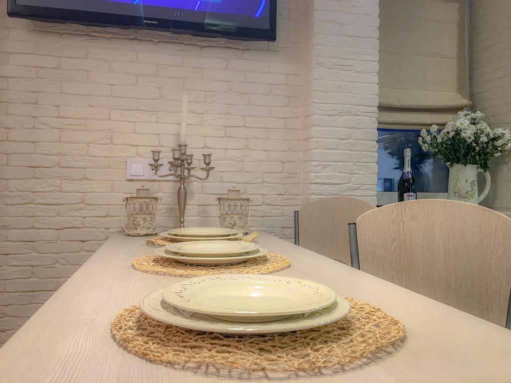 ויניצה Studio Luxe On Victory Street In The City Center מראה חיצוני תמונה