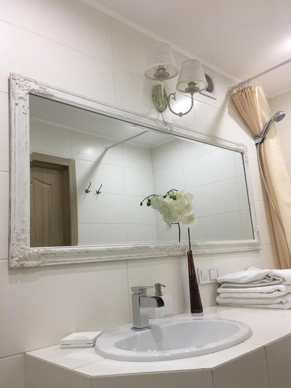 ויניצה Studio Luxe On Victory Street In The City Center מראה חיצוני תמונה